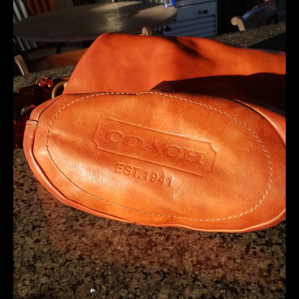 Coach Bucket Bag RARE FIND - Picture 4 of 6